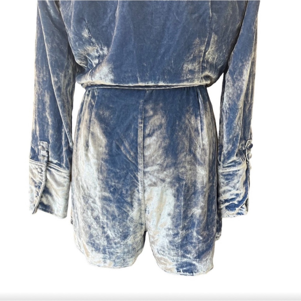 Free People Viola sky blue crushed velvet romper - Picture 9 of 16